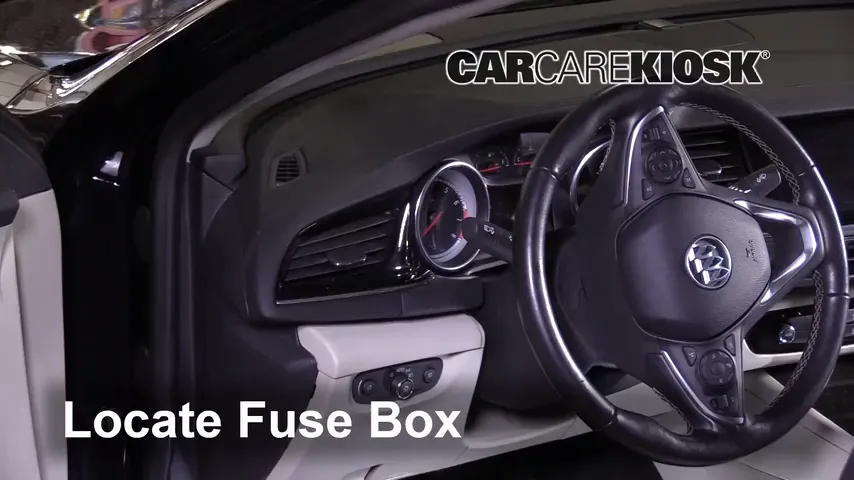 2018 Buick Regal Sportback Preferred II 2.0L 4 Cyl. Turbo Fuse (Interior)